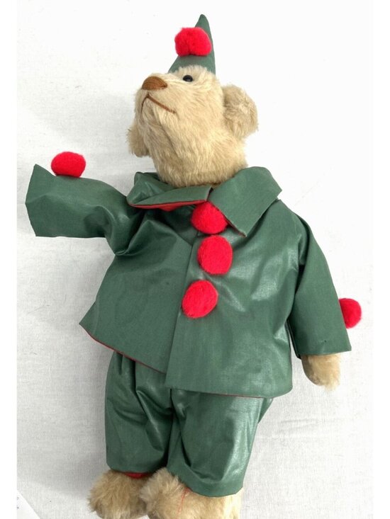 Barley there Other - Bearly There Linda Spiegel Artist By Golly 17" Bear Green Jacket Red Pom Poms